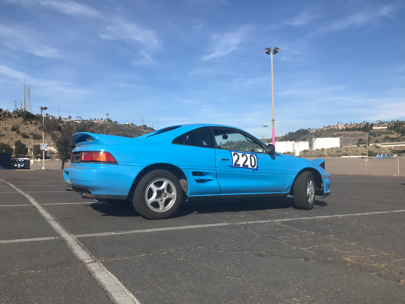 Illustration for article titled It's MR2sday, What Would You Do with an MR2? (contains unpupolar Oppopinion)